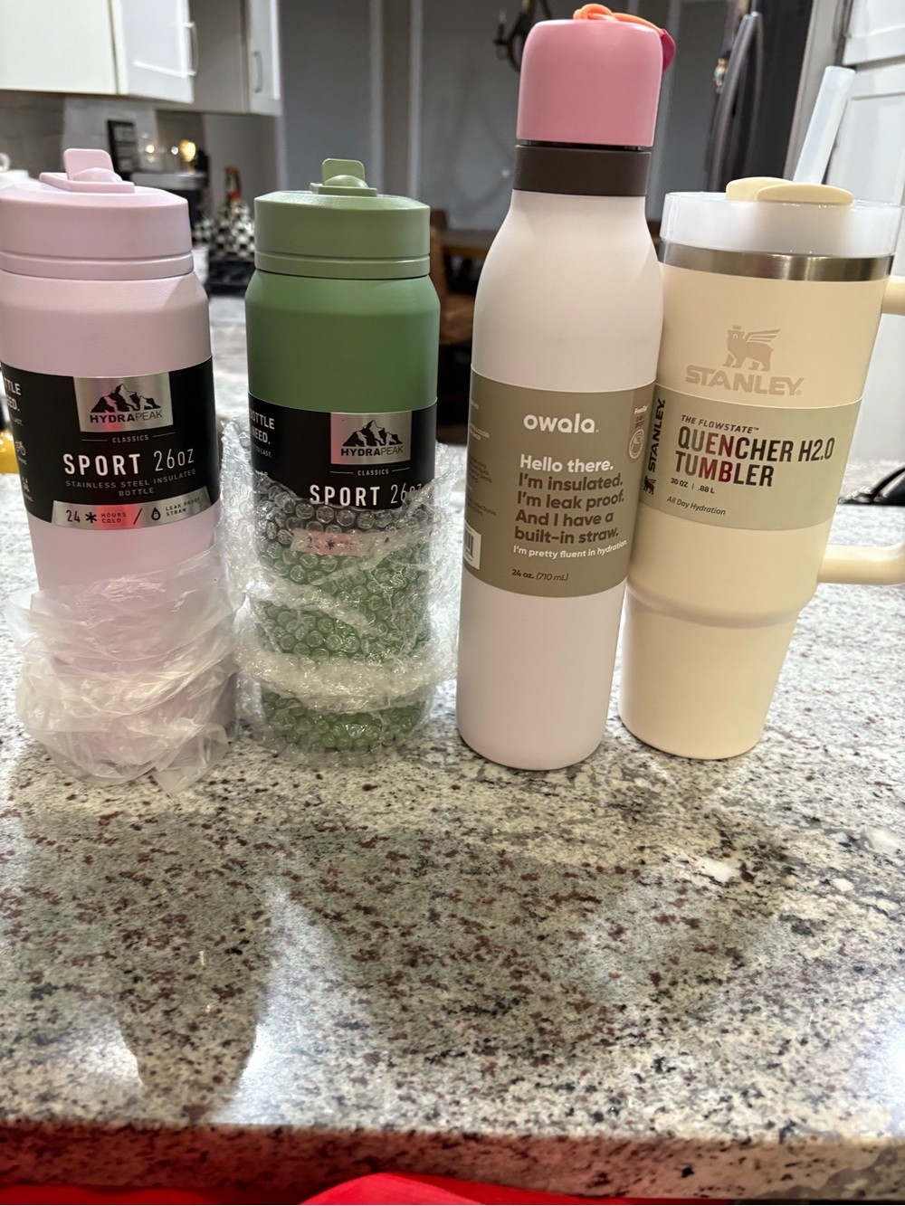 Stanley Quencher H2.0 Tumbler - Cream